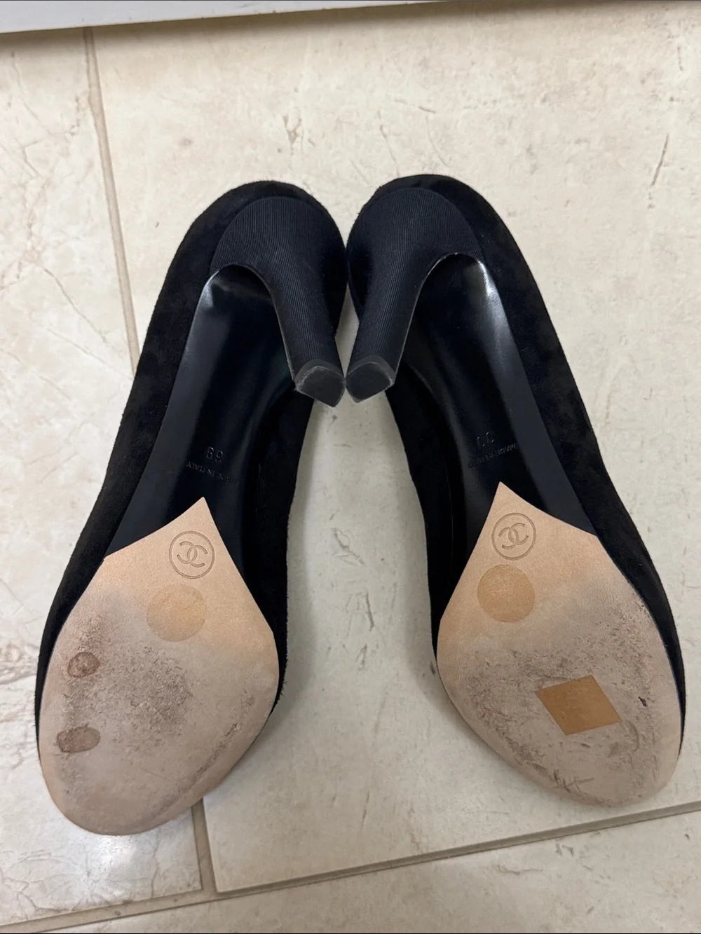 CHANEL Black Suede Stiletto Pumps